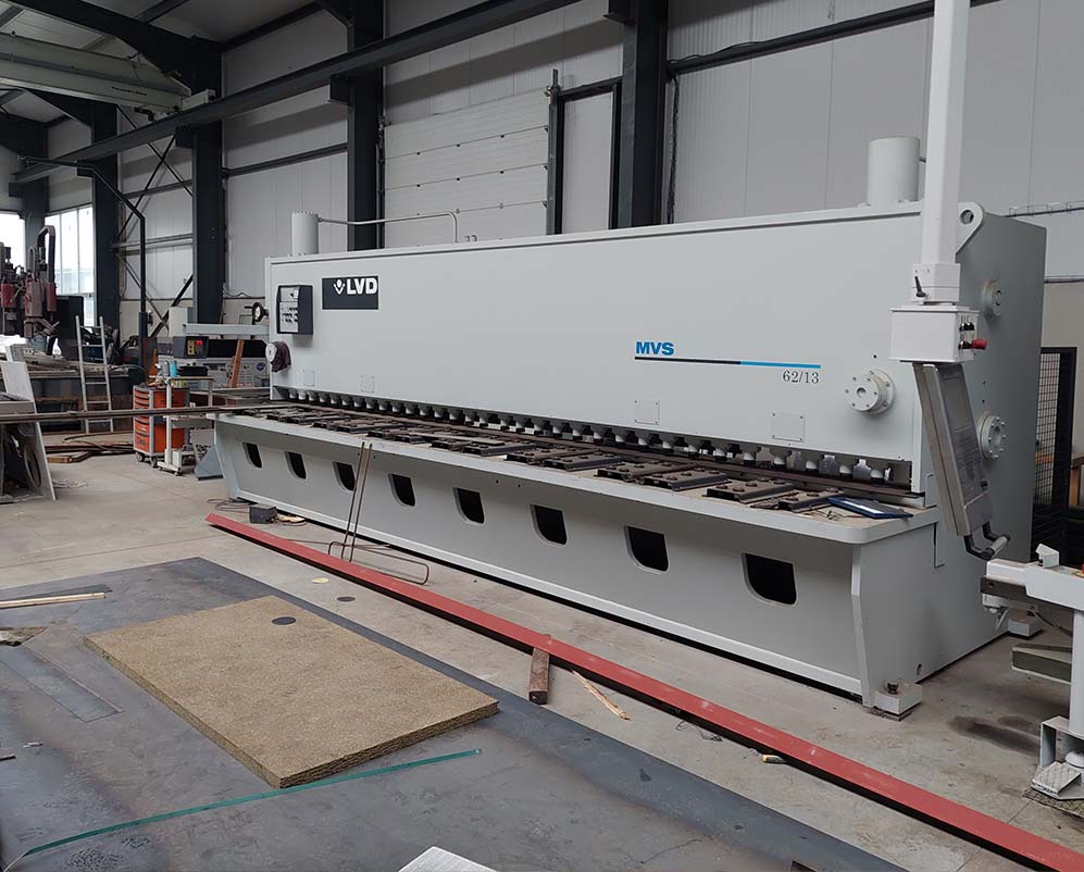 Cisailles-MVS-pro-a-vendre-occasion-liege-machines-industrielle